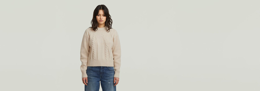 maglione lavorato a maglia a trecce grandi