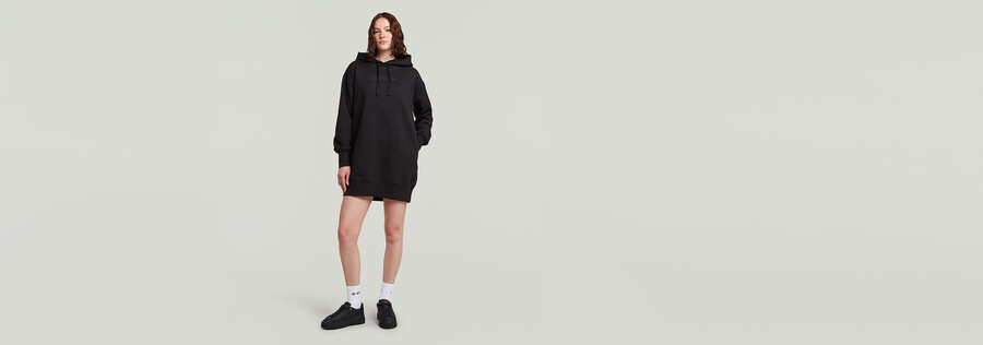 abito in maglia con cappuccio