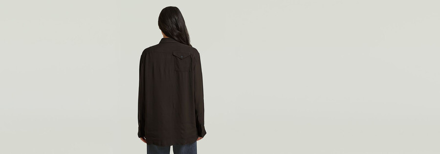 camicia con tasca rilassata