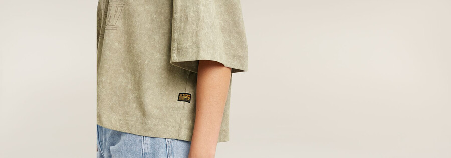 t-shirt oversize con logo multiplo lavato
