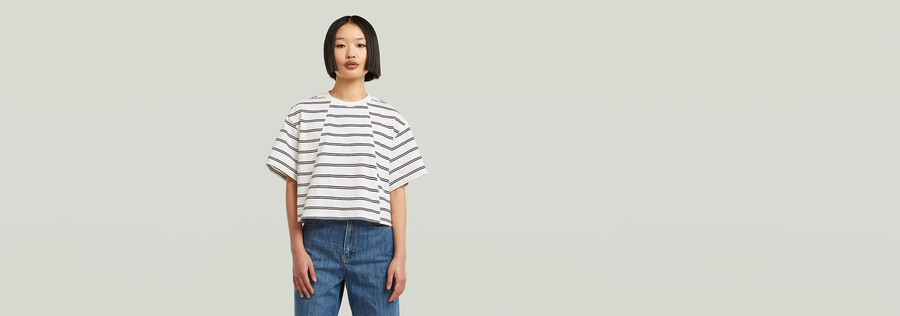 t-shirt squadrata a righe a trapezio