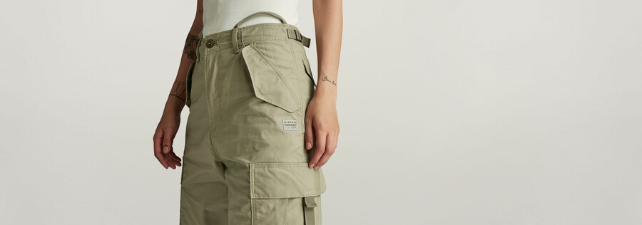 pantaloni cargo corti con coulisse