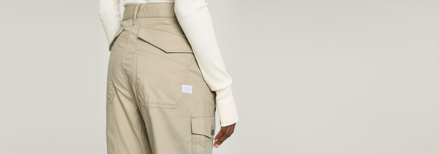 pantaloni cargo normali