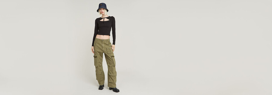 pantaloni mega cargo