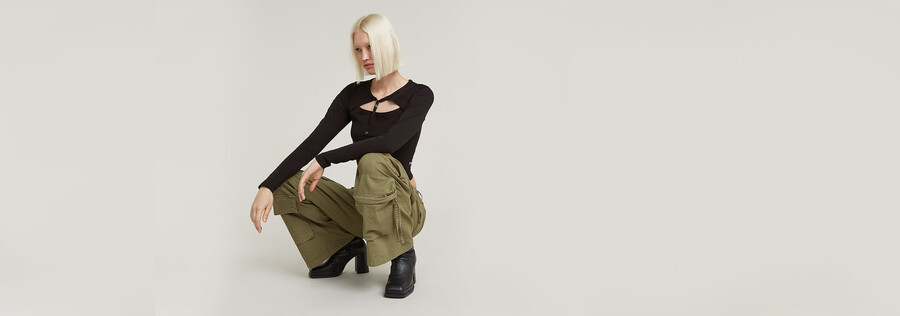 pantaloni mega cargo