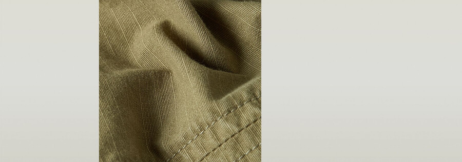 pantaloni mega cargo