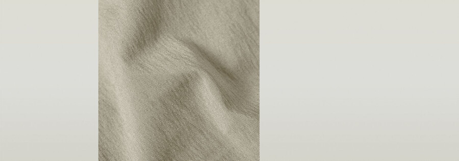 pantaloni leggeri e rilassati