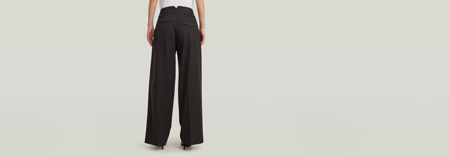 pantaloni di carta