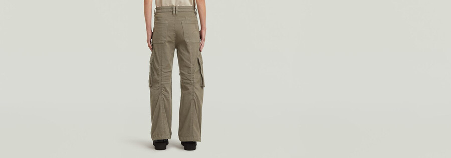 pantaloni mega cargo