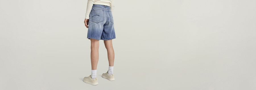 pantaloncini larghi a botte