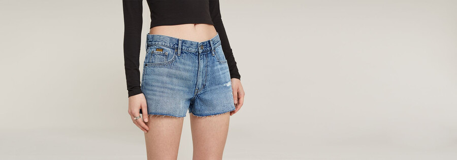 pantaloncini in vero denim con bordo grezzo