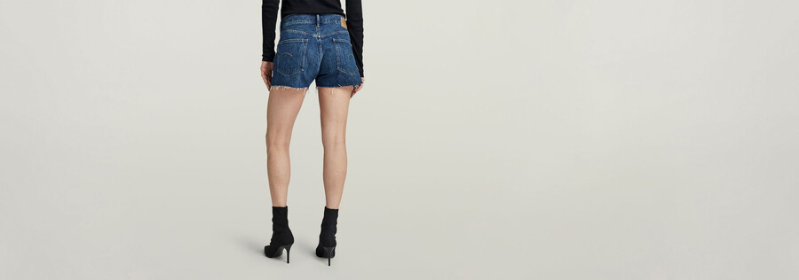 pantaloncini in vero denim con bordo grezzo