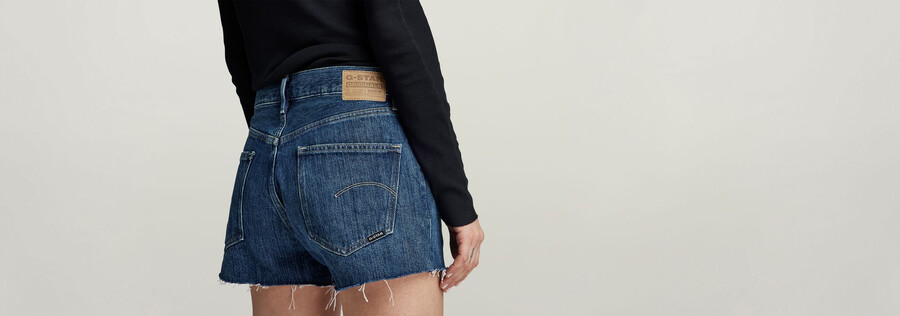 pantaloncini in vero denim con bordo grezzo