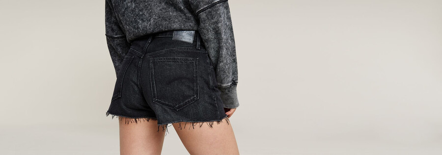 pantaloncini in vero denim con bordo grezzo
