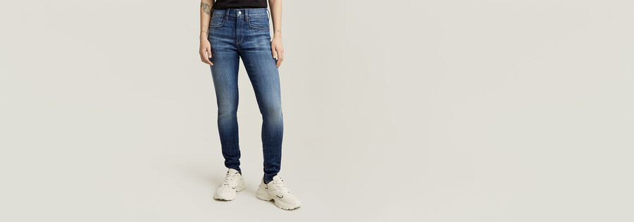 jeans aderenti lhana