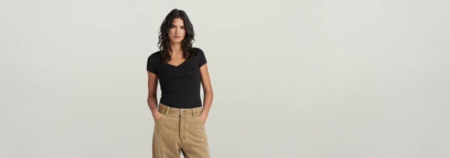 base v-neck cap top