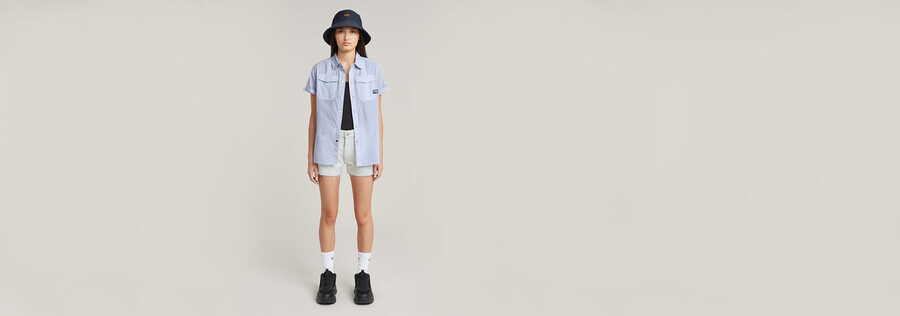 camicia con bottoni