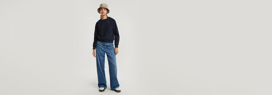 maglione con costruzione a manica