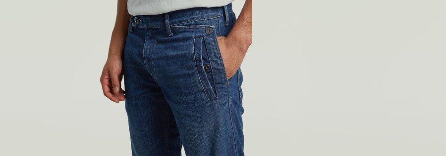 jeans slim con sfiato
