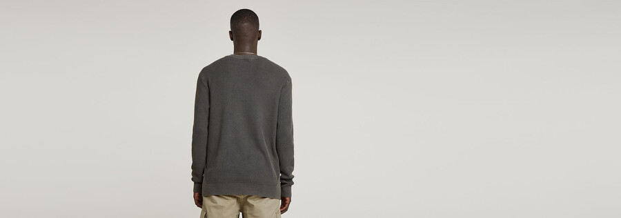 maglione lavorato a maglia seghettato