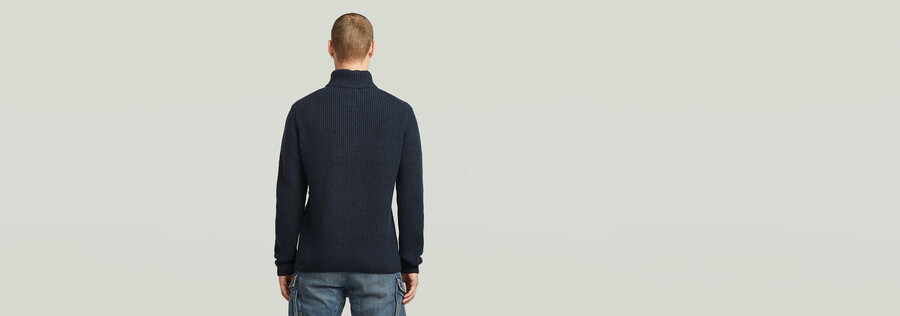 maglia con doppio collo e mezza zip