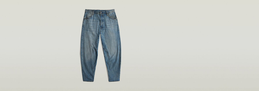 jeans larghi ad arco