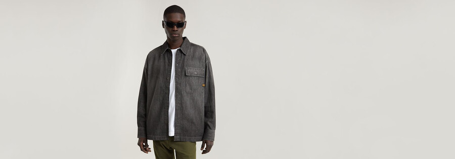 camicia con tasca a patta squadrata