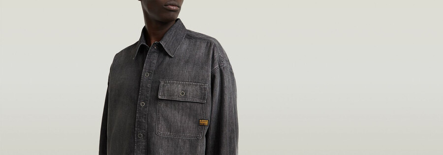 camicia con tasca a patta squadrata