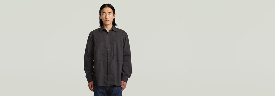 camicia regolare con tasca a pannelli