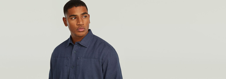 camicia regolare con tasca a pannelli