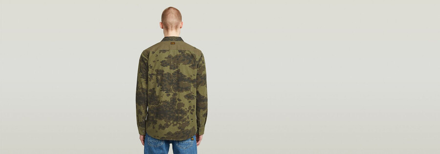 camicia regolare con tasca cargo