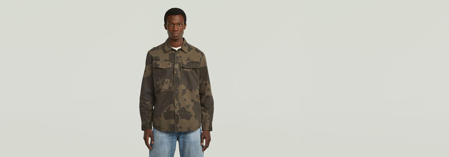 camicia regolare con tasca cargo