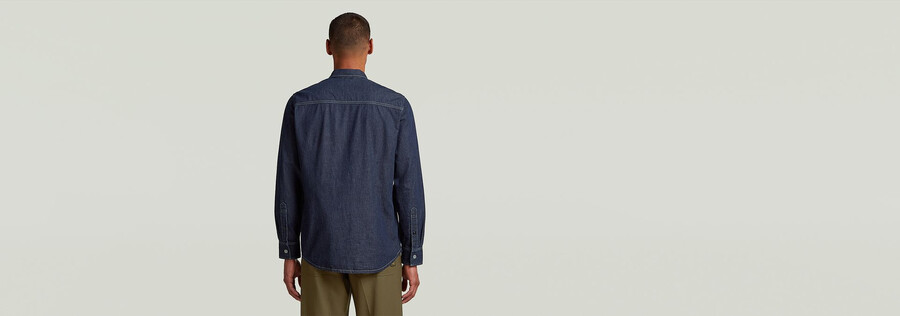 camicia pulita e sottile