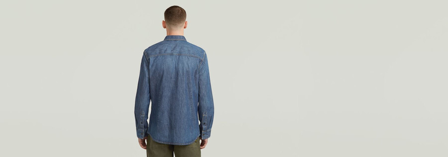 camicia pulita e sottile