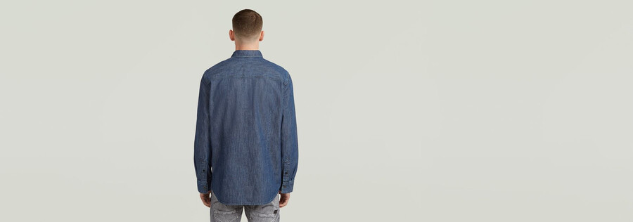camicia pulita e sottile
