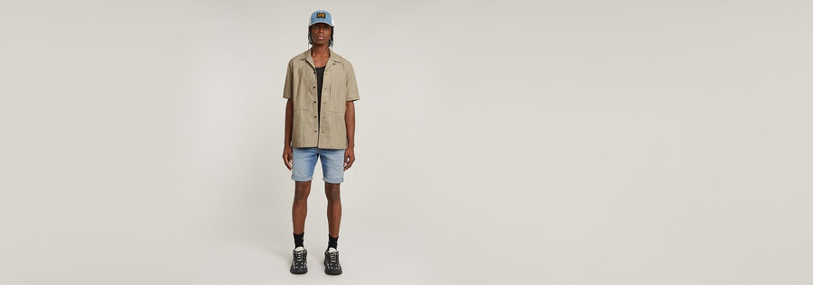 3301 slim short